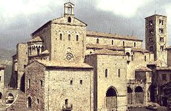  Anagni hotels inns bed breakfast lodgings accommodations self-catering apartments holidays houses villas Latium vacation rentals. 